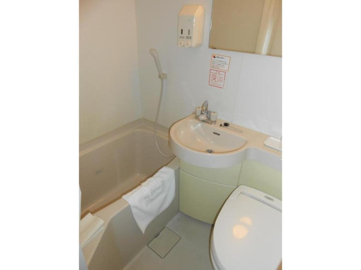 R&B Hotel Umeda East - Vacation Stay 40691V Osaka Bagian luar foto