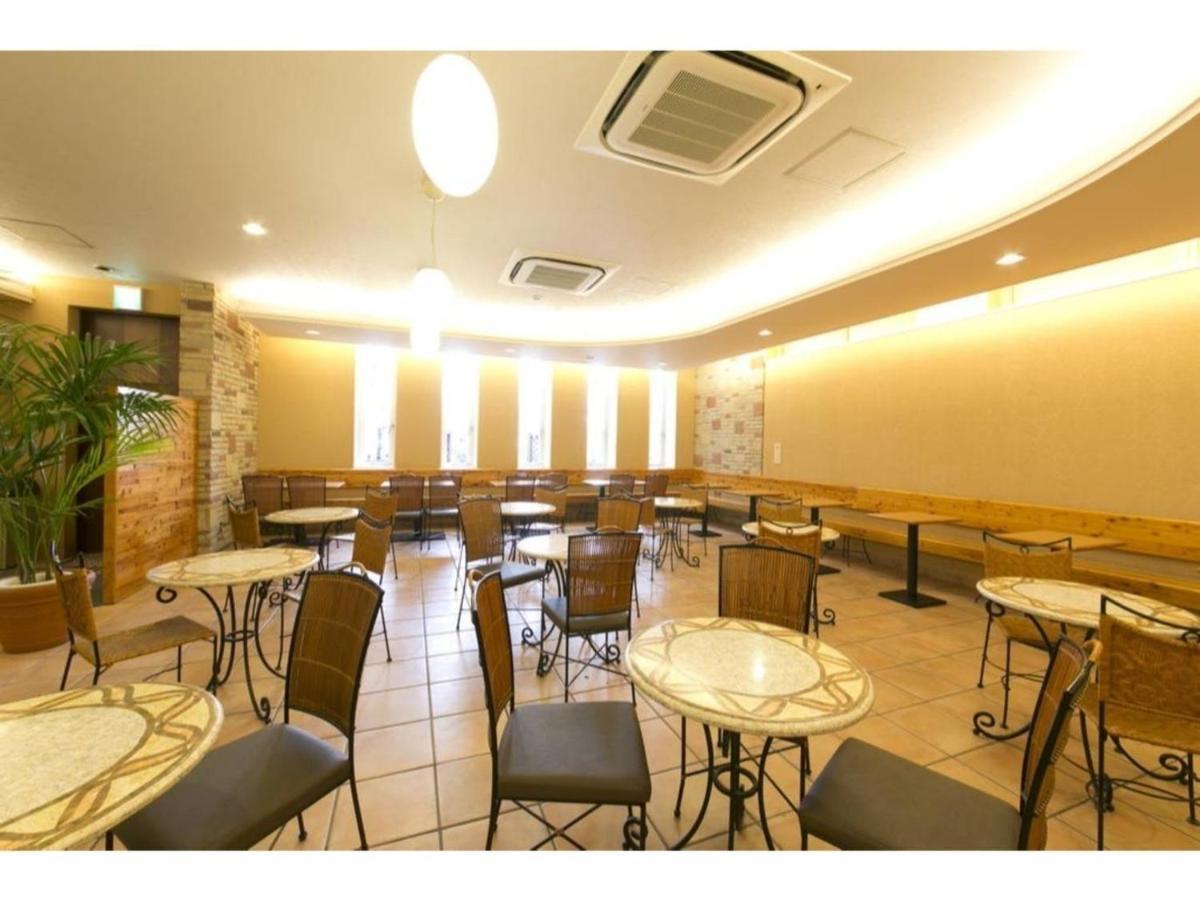 R&B Hotel Umeda East - Vacation Stay 40691V Osaka Bagian luar foto